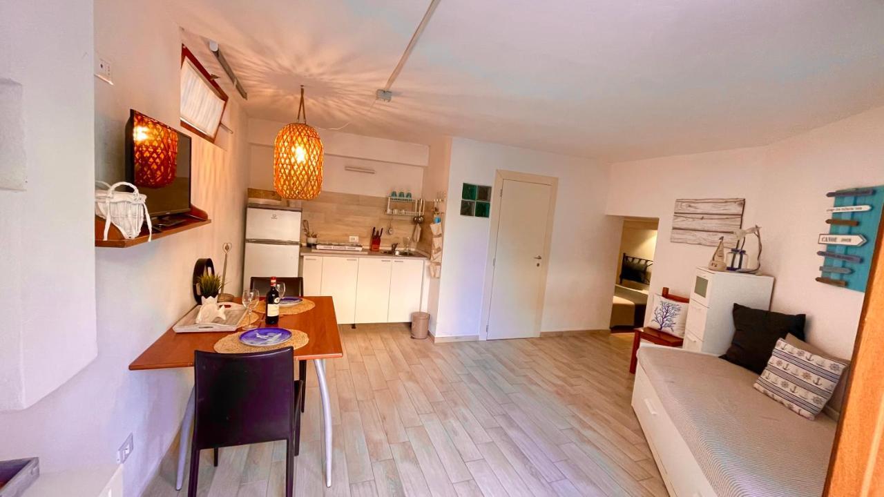 Suite Follonica Beach Bagian luar foto
